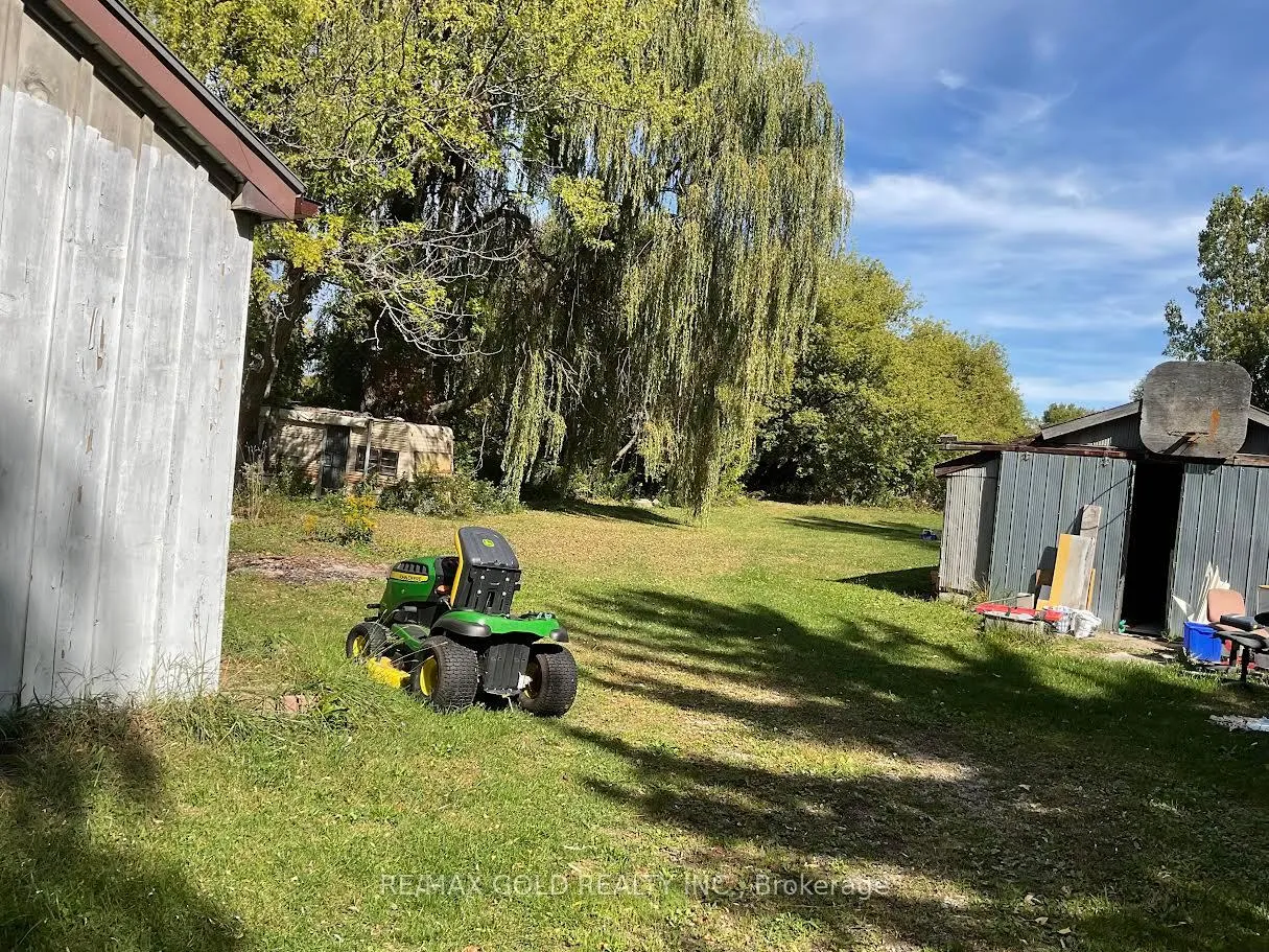 Photo 6 of 1608 Highway 59, Norfolk, Port Rowan — HOMEH