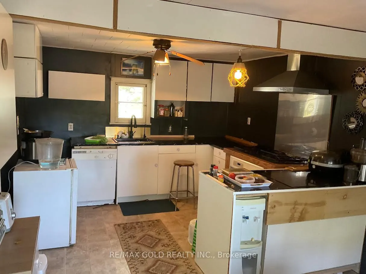 Photo 13 of 1608 Highway 59, Norfolk, Port Rowan — HOMEH
