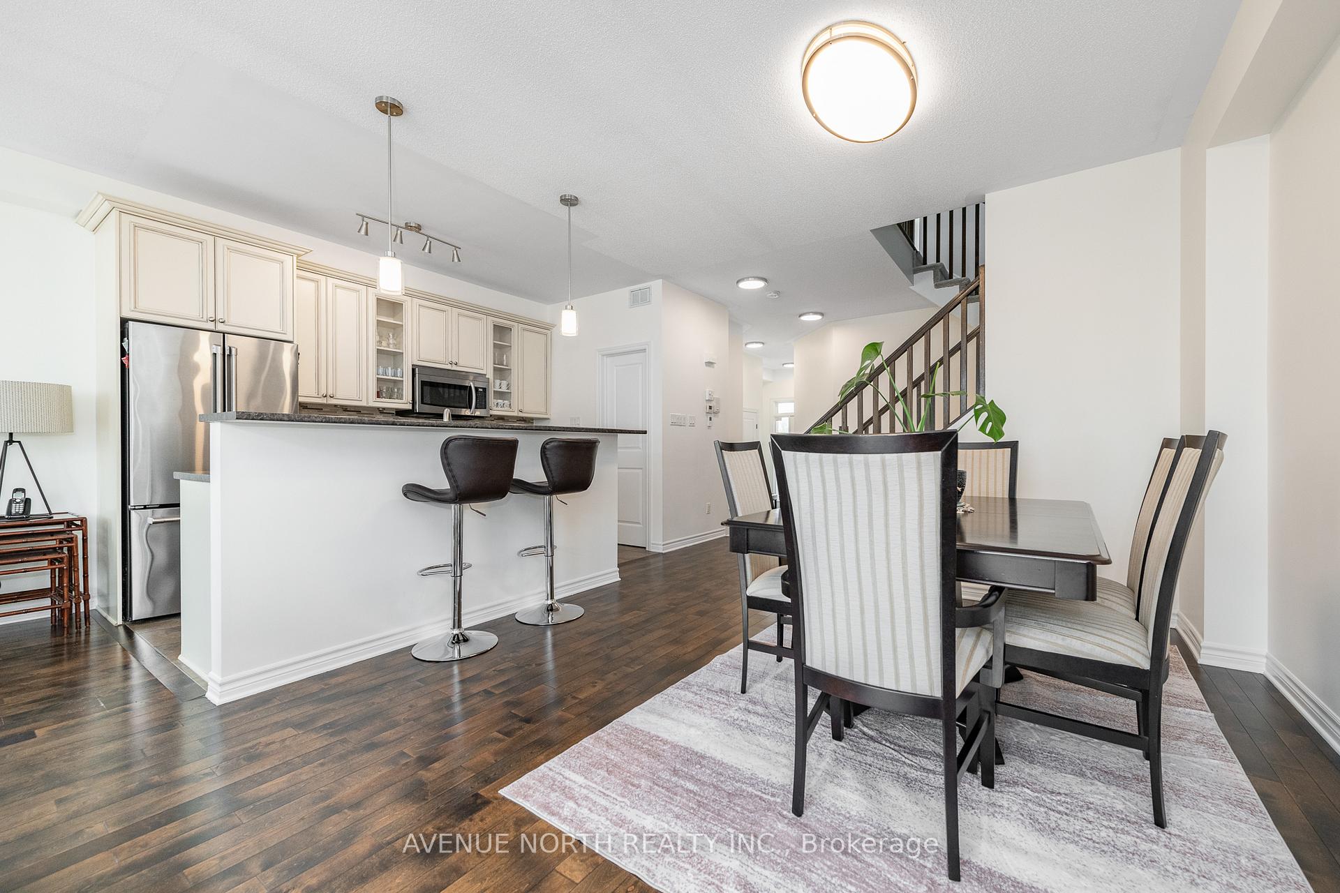 Photo 9 of 448 Rochefort Circle, Ottawa, Avalon West — HOMEH