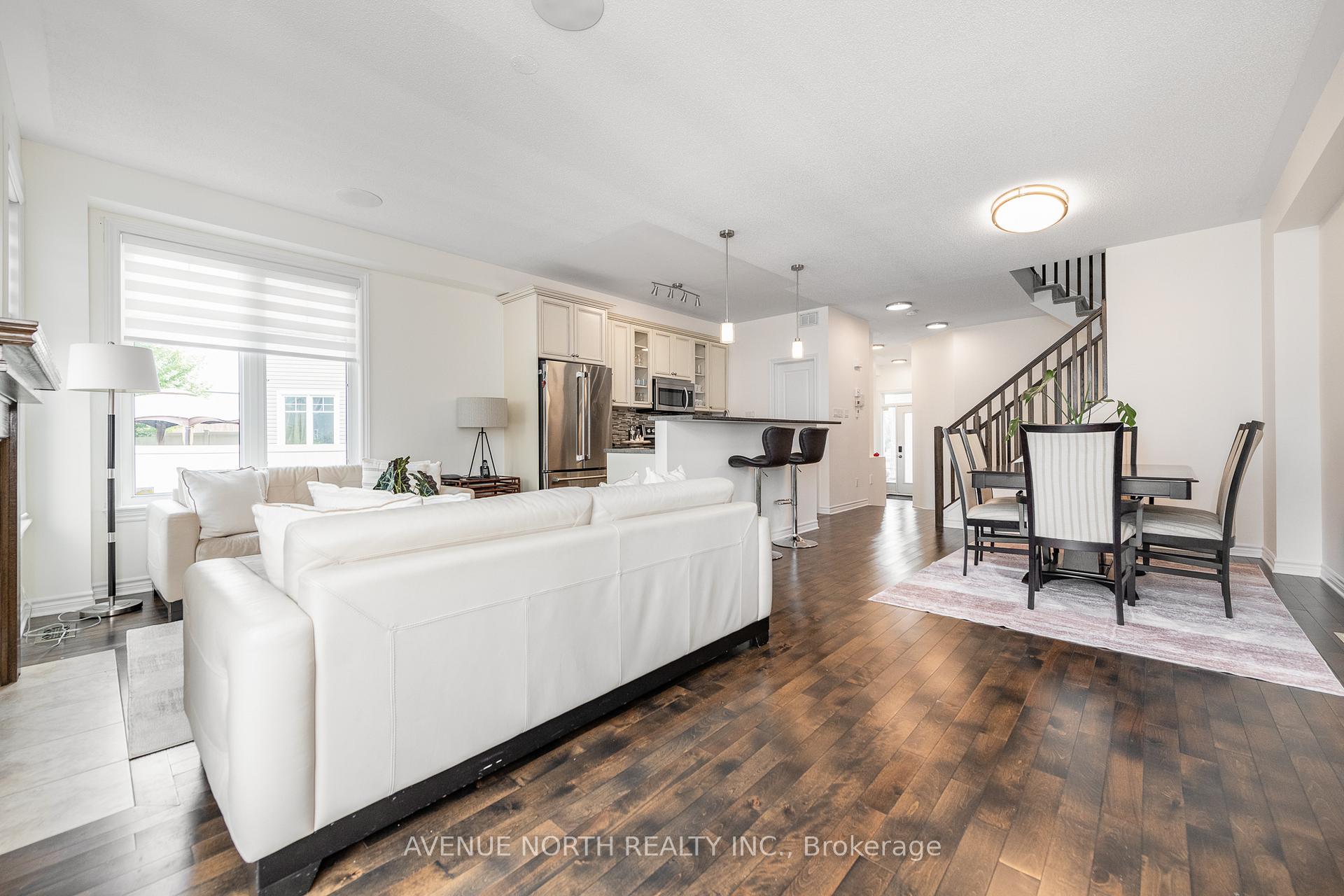 Photo 13 of 448 Rochefort Circle, Ottawa, Avalon West — HOMEH