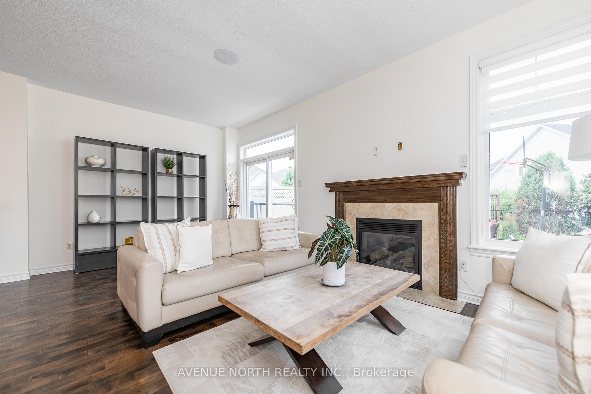Photo 14 of 448 Rochefort Circle, Ottawa, Avalon West — HOMEH