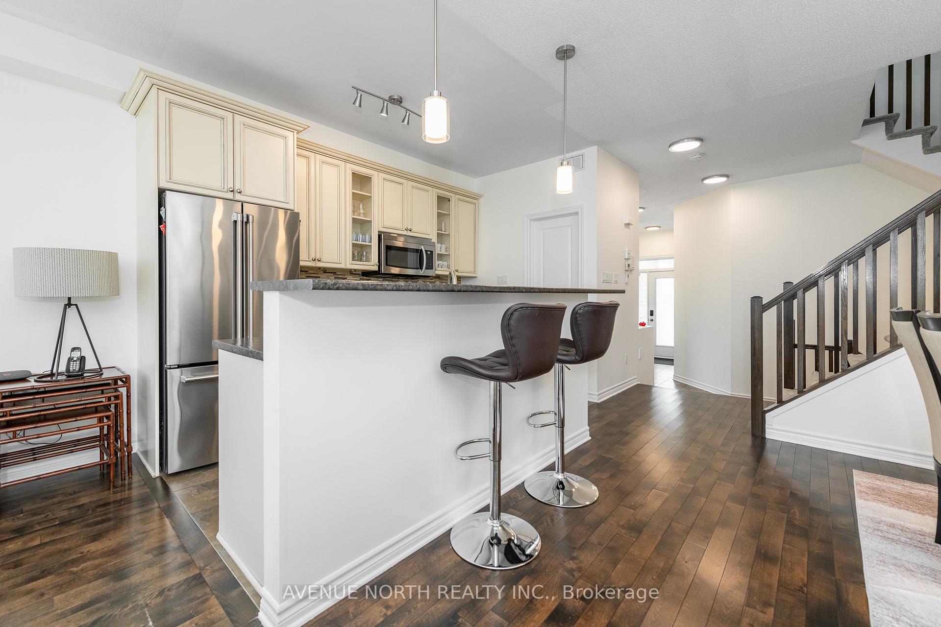 Photo 19 of 448 Rochefort Circle, Ottawa, Avalon West — HOMEH