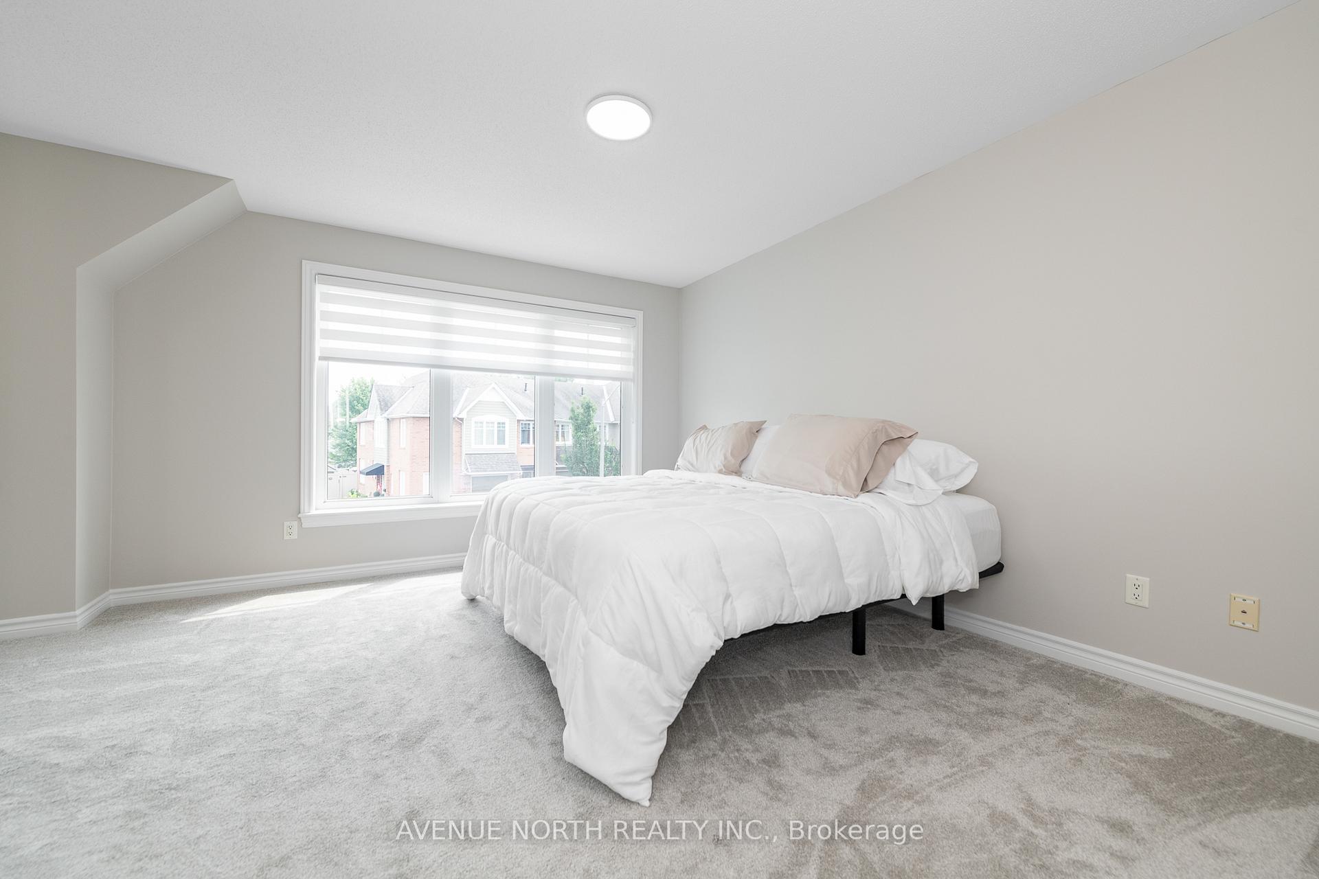 Photo 25 of 448 Rochefort Circle, Ottawa, Avalon West — HOMEH