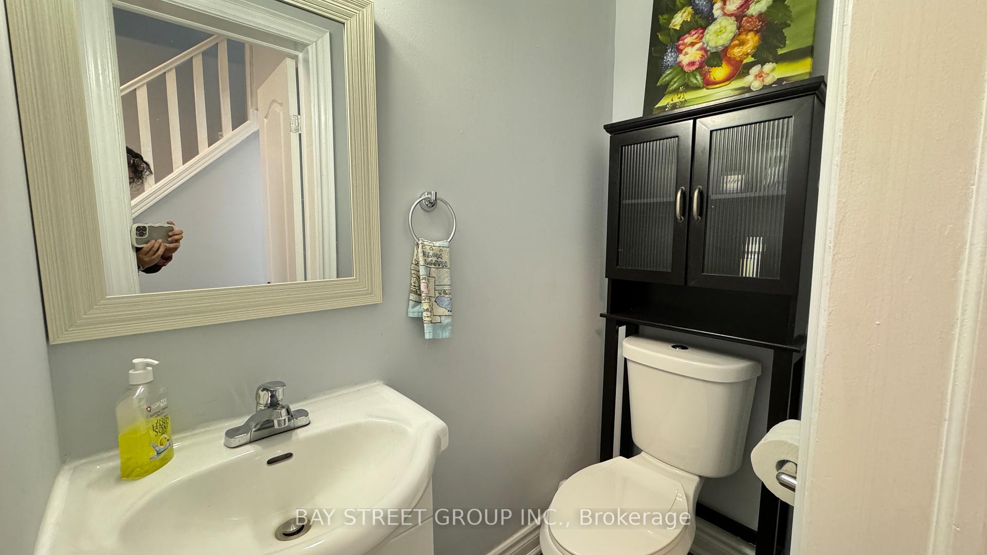 Photo 11 of 4849 Maple Street, Niagara Falls, Cherrywood — HOMEH