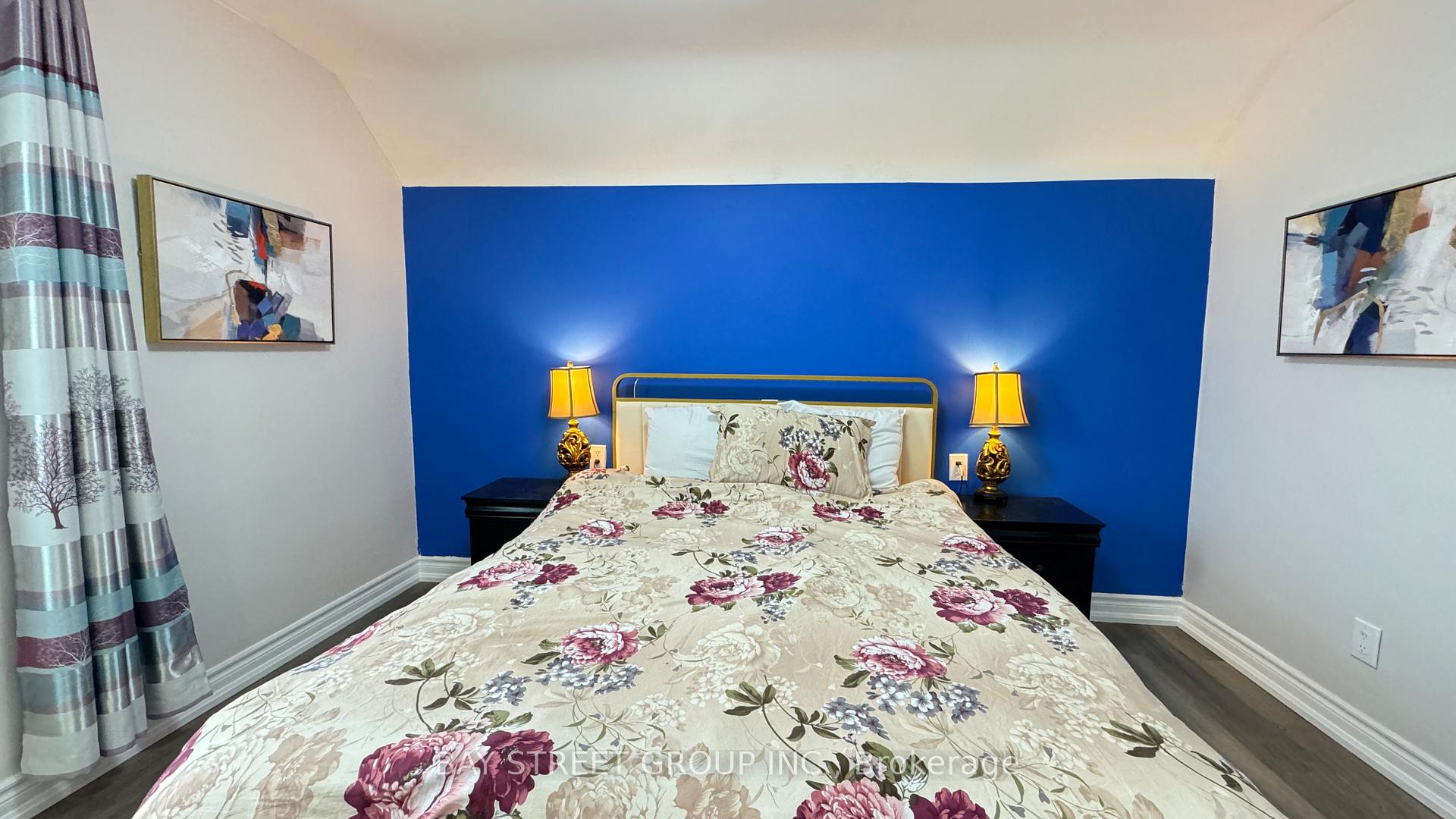Photo 14 of 4849 Maple Street, Niagara Falls, Cherrywood — HOMEH