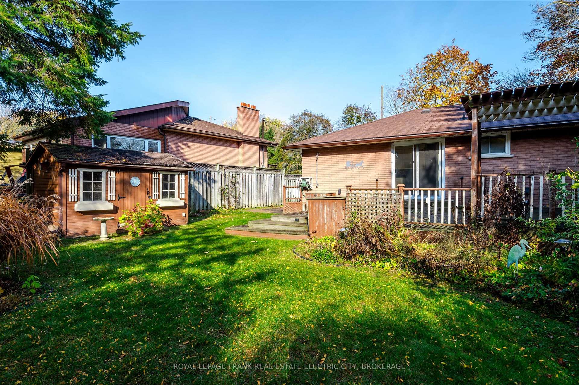 Photo 36 of 8 Ferndale Avenue, Peterborough, Monaghan Ward 2 — HOMEH