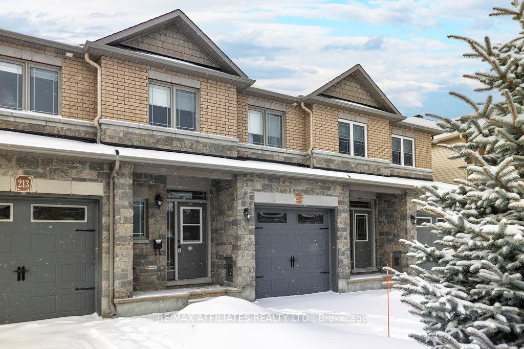 Photo 2 of 215 Gossamer Street, Ottawa, Mer Bleue/Bradley Estates/Anderson Park — HOMEH