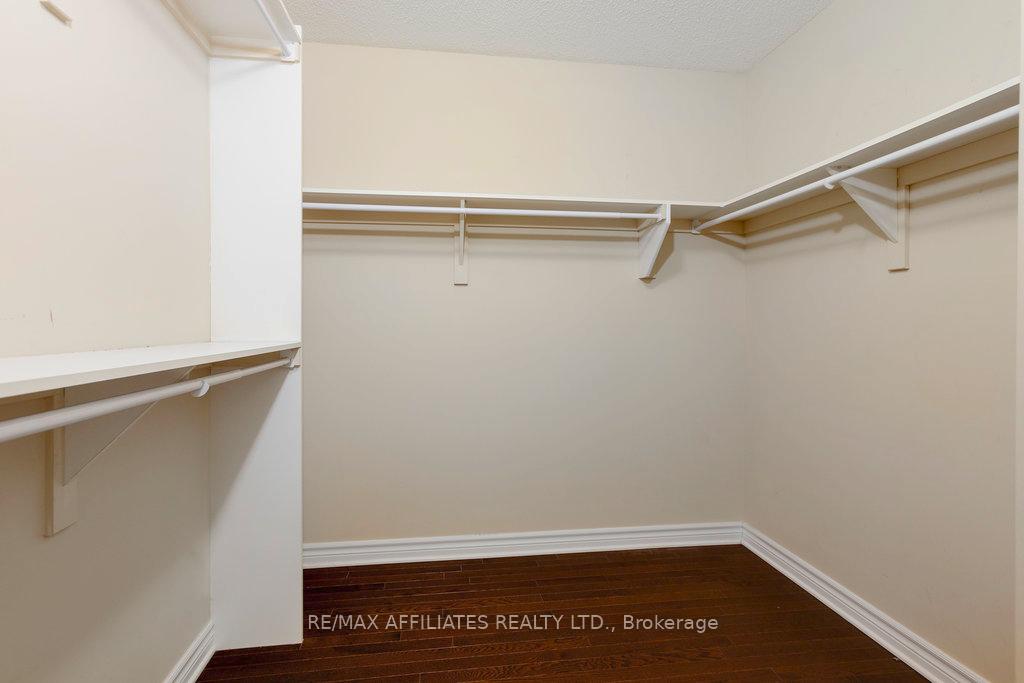 Photo 27 of 215 Gossamer Street, Ottawa, Mer Bleue/Bradley Estates/Anderson Park — HOMEH