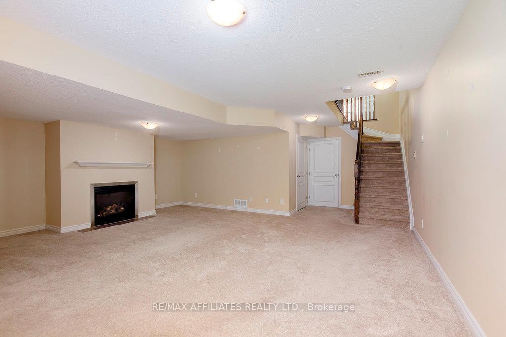 Photo 30 of 215 Gossamer Street, Ottawa, Mer Bleue/Bradley Estates/Anderson Park — HOMEH