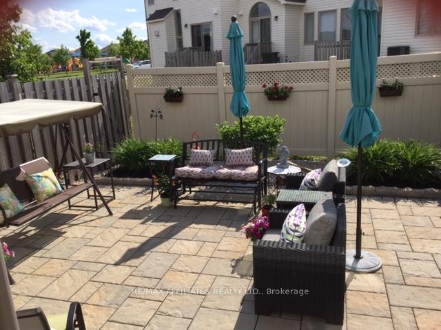 Photo 39 of 215 Gossamer Street, Ottawa, Mer Bleue/Bradley Estates/Anderson Park — HOMEH