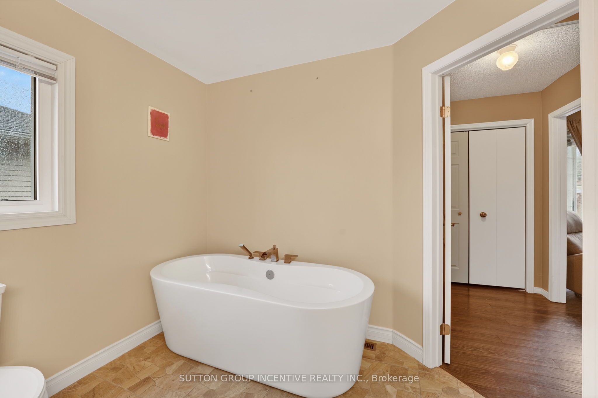 Photo 20 of 20 Broadfoot Road, Barrie, Letitia Heights — HOMEH
