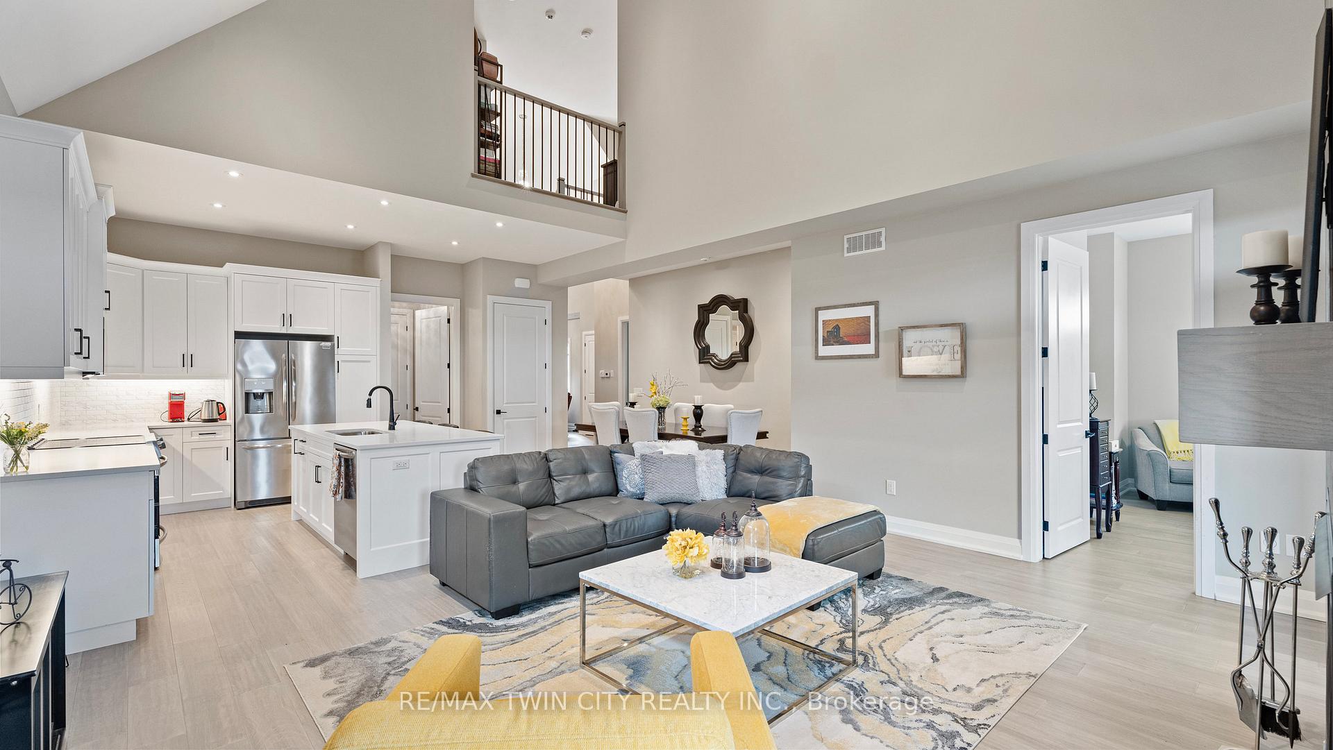 Photo 4 of 61 Swan Avenue, Pelham, Fonthill — HOMEH