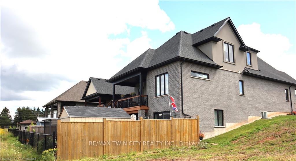 Photo 38 of 61 Swan Avenue, Pelham, Fonthill — HOMEH