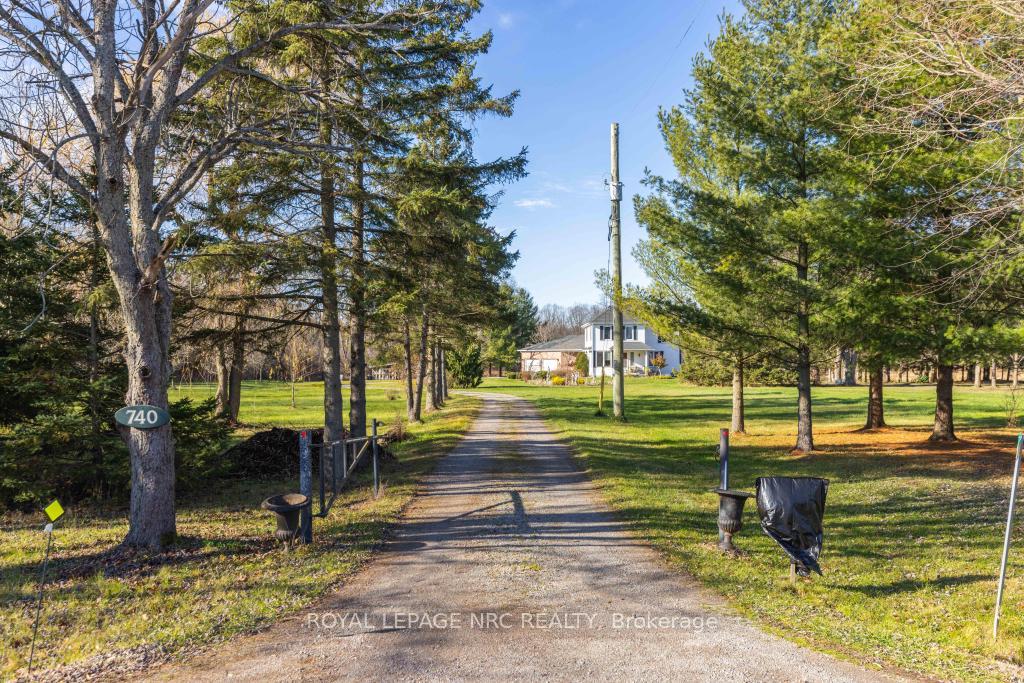 Photo 6 of 740 Centre Street, Pelham, Fenwick — HOMEH