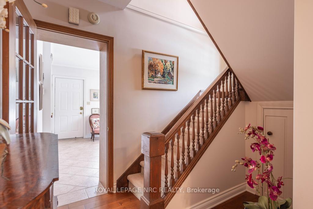 Photo 25 of 740 Centre Street, Pelham, Fenwick — HOMEH