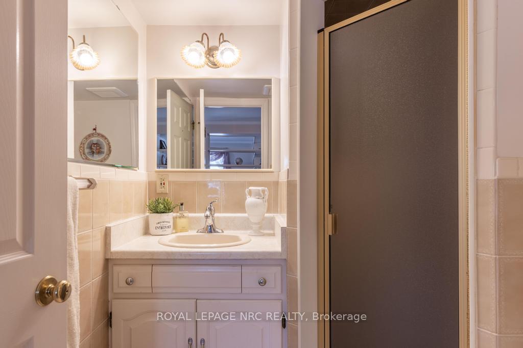 Photo 29 of 740 Centre Street, Pelham, Fenwick — HOMEH