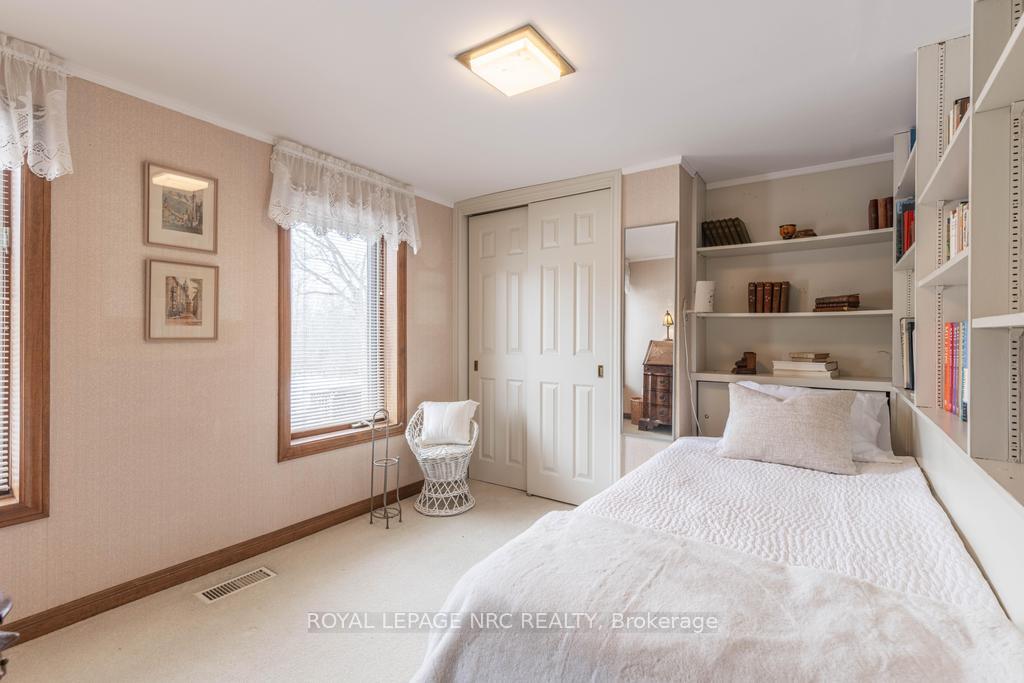Photo 32 of 740 Centre Street, Pelham, Fenwick — HOMEH