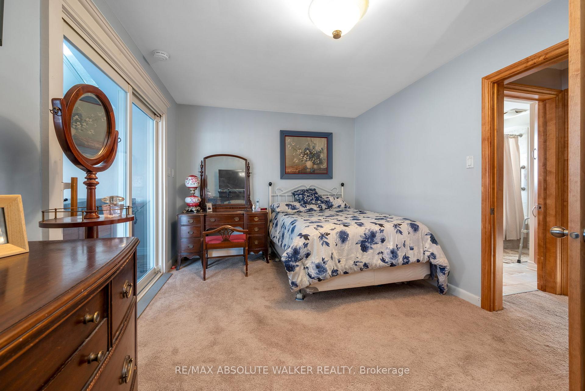 Photo 15 of 2701 Page Road, Ottawa, Mer Bleue/Bradley Estates/Anderson Park — HOMEH