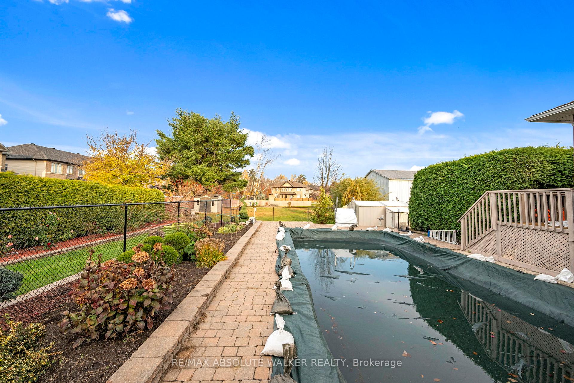 Photo 30 of 2701 Page Road, Ottawa, Mer Bleue/Bradley Estates/Anderson Park — HOMEH