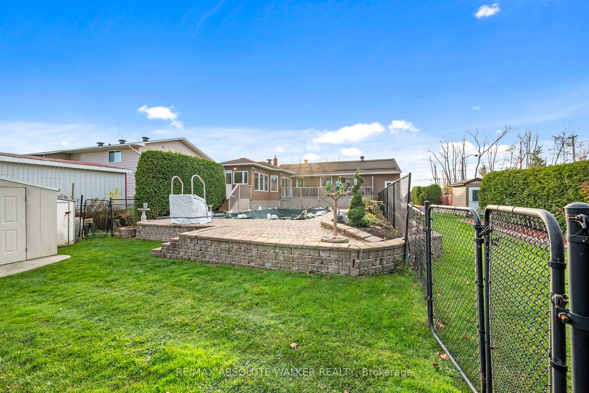 Photo 32 of 2701 Page Road, Ottawa, Mer Bleue/Bradley Estates/Anderson Park — HOMEH