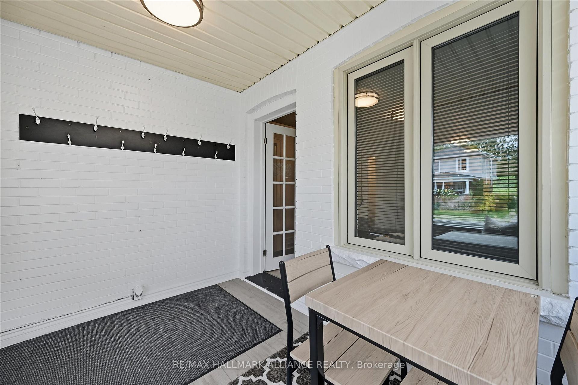 Photo 6 of 4652 Sixth Avenue, Niagara Falls, Cherrywood — HOMEH