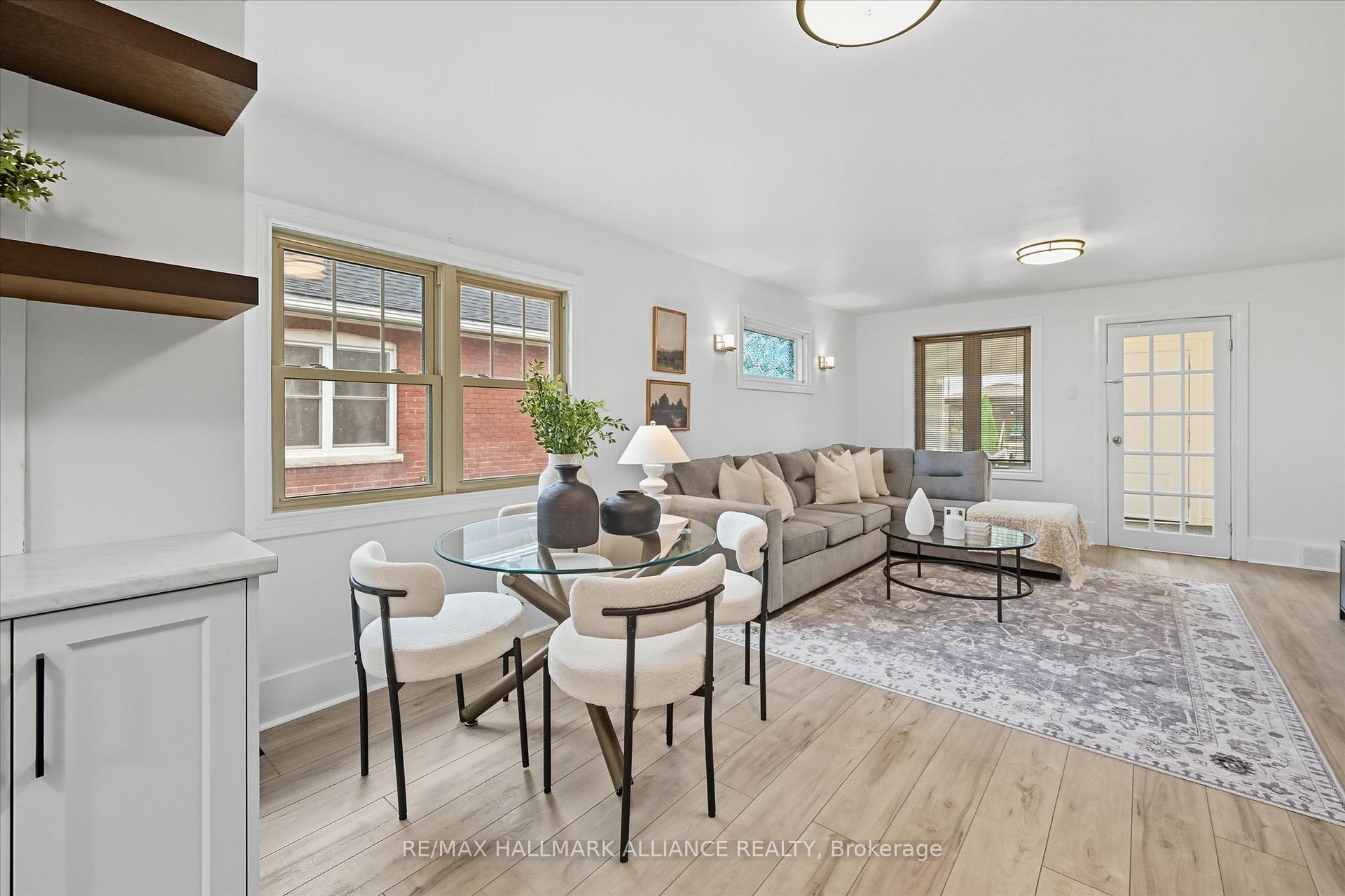 Photo 17 of 4652 Sixth Avenue, Niagara Falls, Cherrywood — HOMEH
