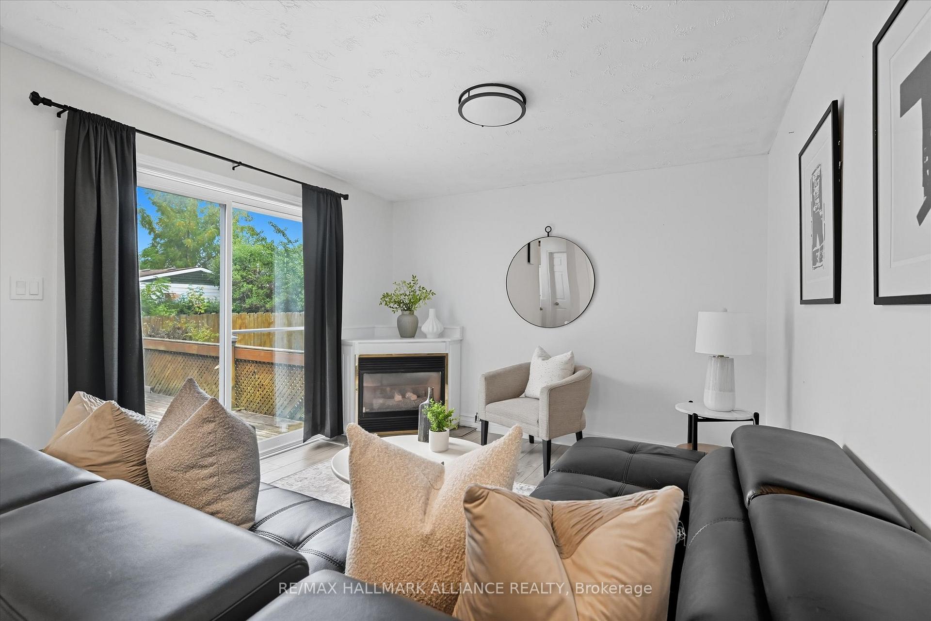 Photo 33 of 4652 Sixth Avenue, Niagara Falls, Cherrywood — HOMEH