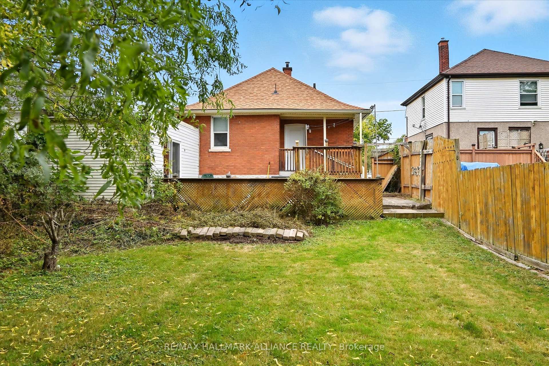Photo 40 of 4652 Sixth Avenue, Niagara Falls, Cherrywood — HOMEH