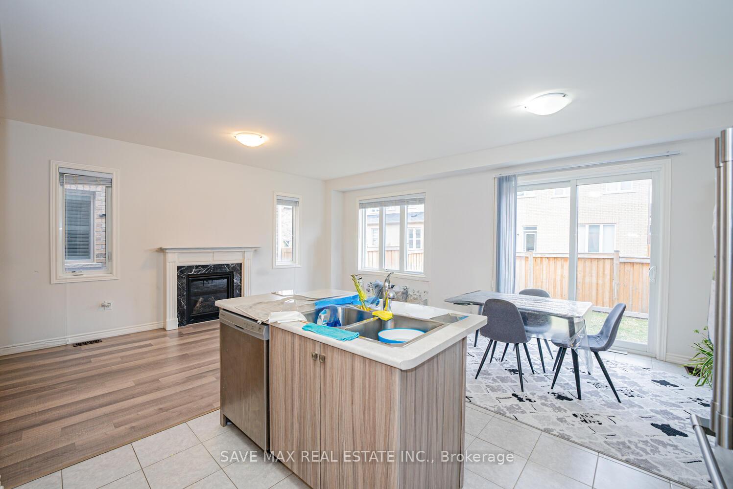 Photo 21 of 1534 Chretien Street, Milton, Ford — HOMEH