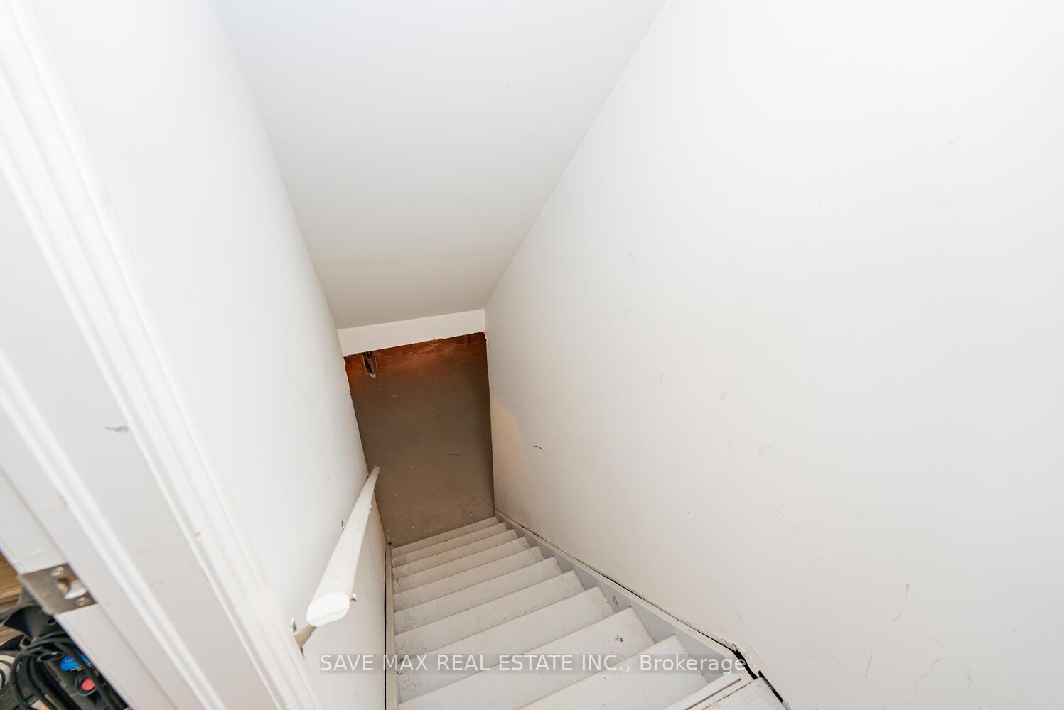 Photo 40 of 1534 Chretien Street, Milton, Ford — HOMEH