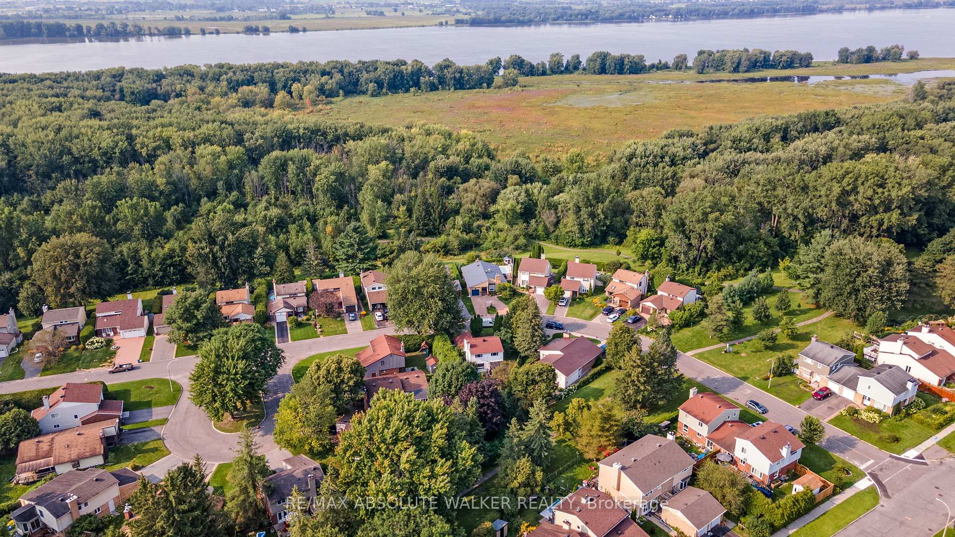 Photo 35 of 7901 Decarie Drive, Ottawa, Orleans Wood — HOMEH