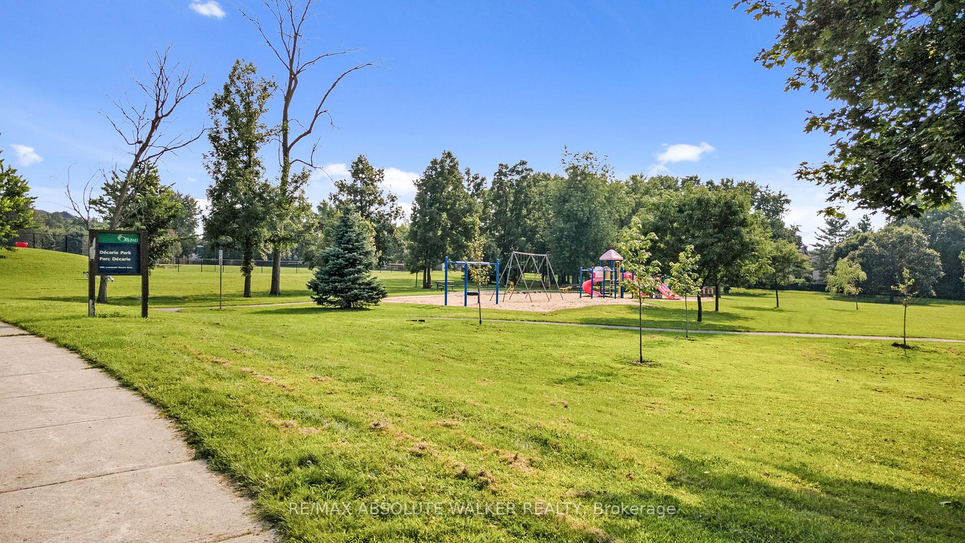 Photo 36 of 7901 Decarie Drive, Ottawa, Orleans Wood — HOMEH