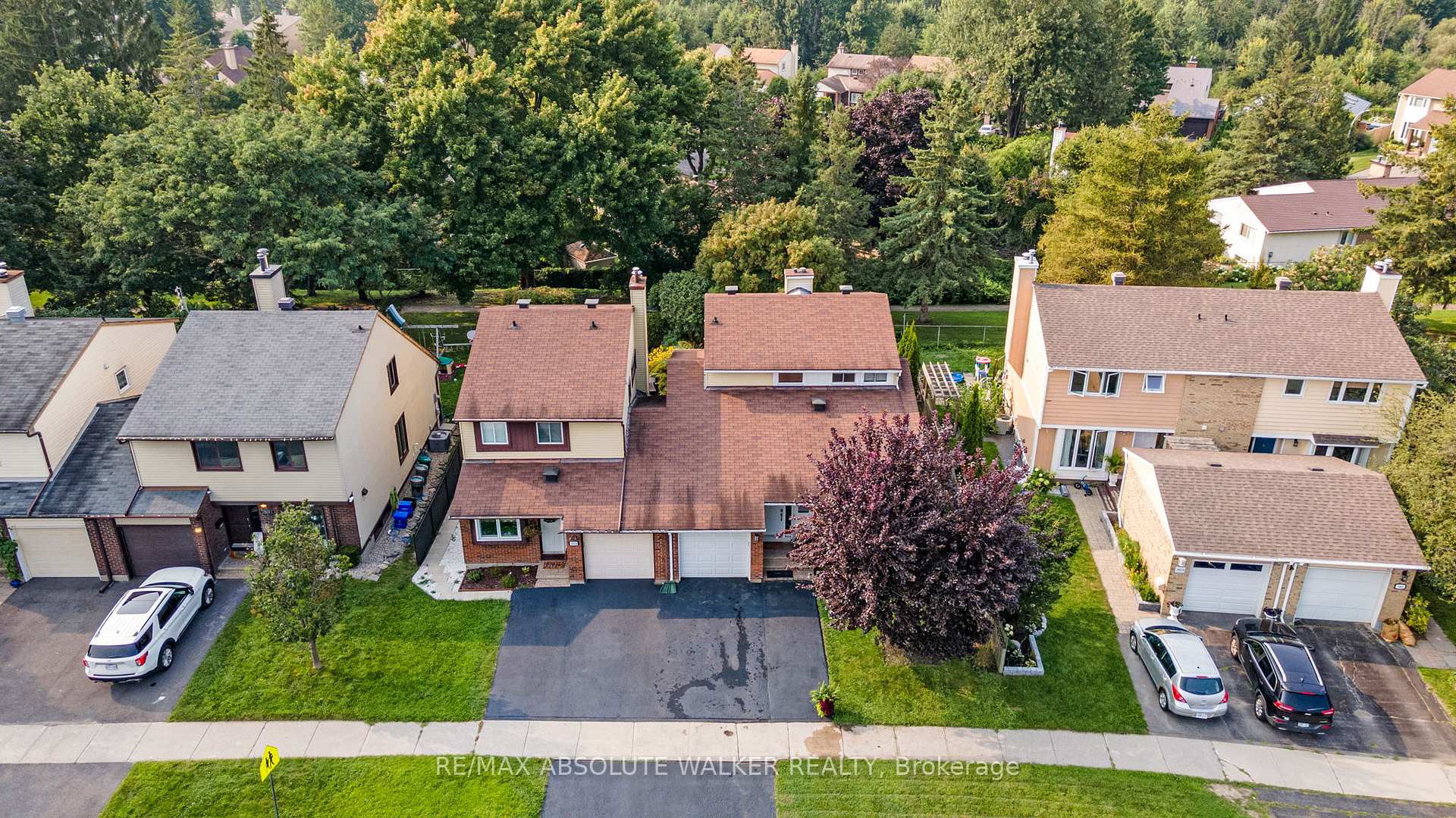 Photo 37 of 7901 Decarie Drive, Ottawa, Orleans Wood — HOMEH