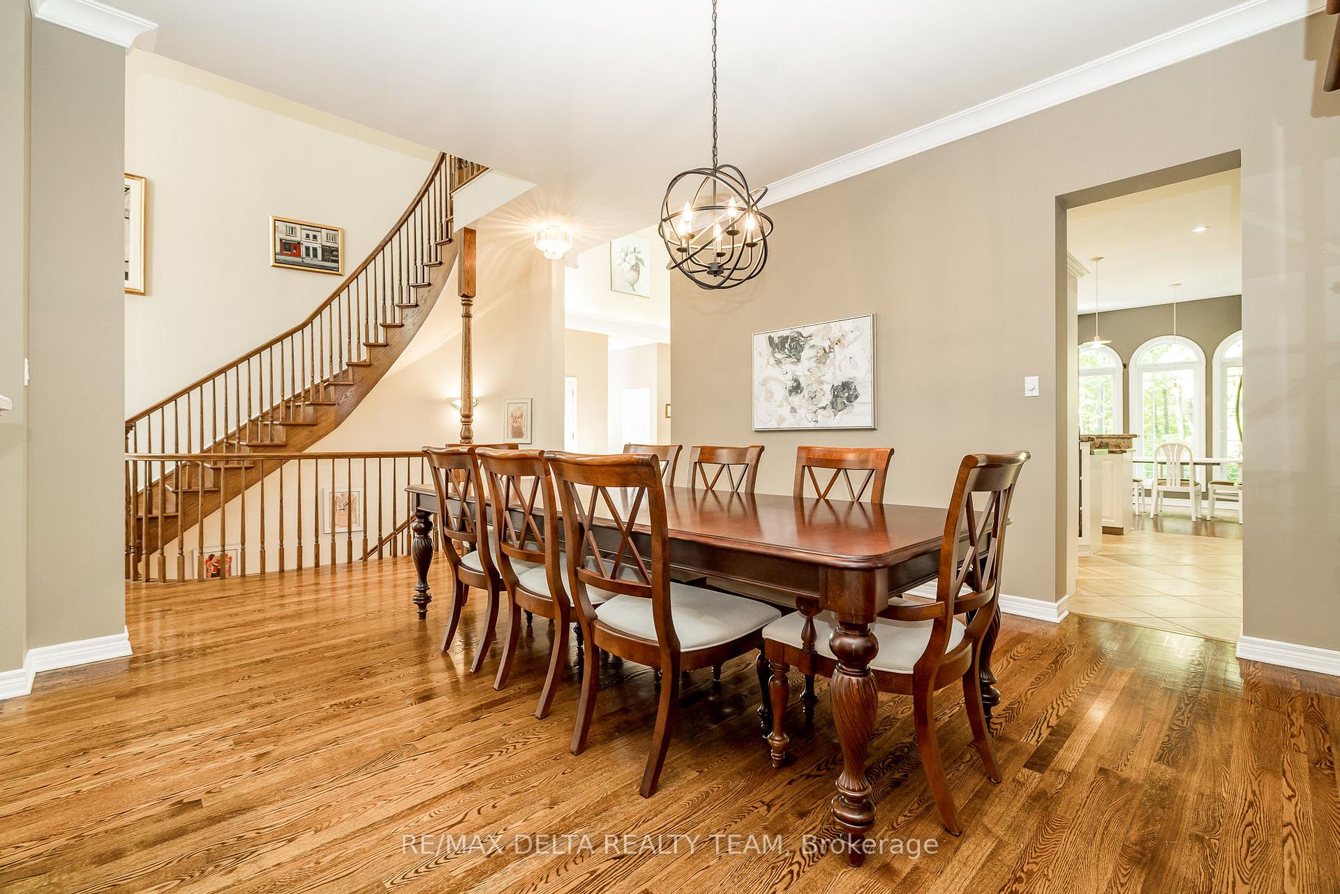 Photo 11 of 1340 Georges Vanier Drive, Ottawa, Cumberland Ridge — HOMEH