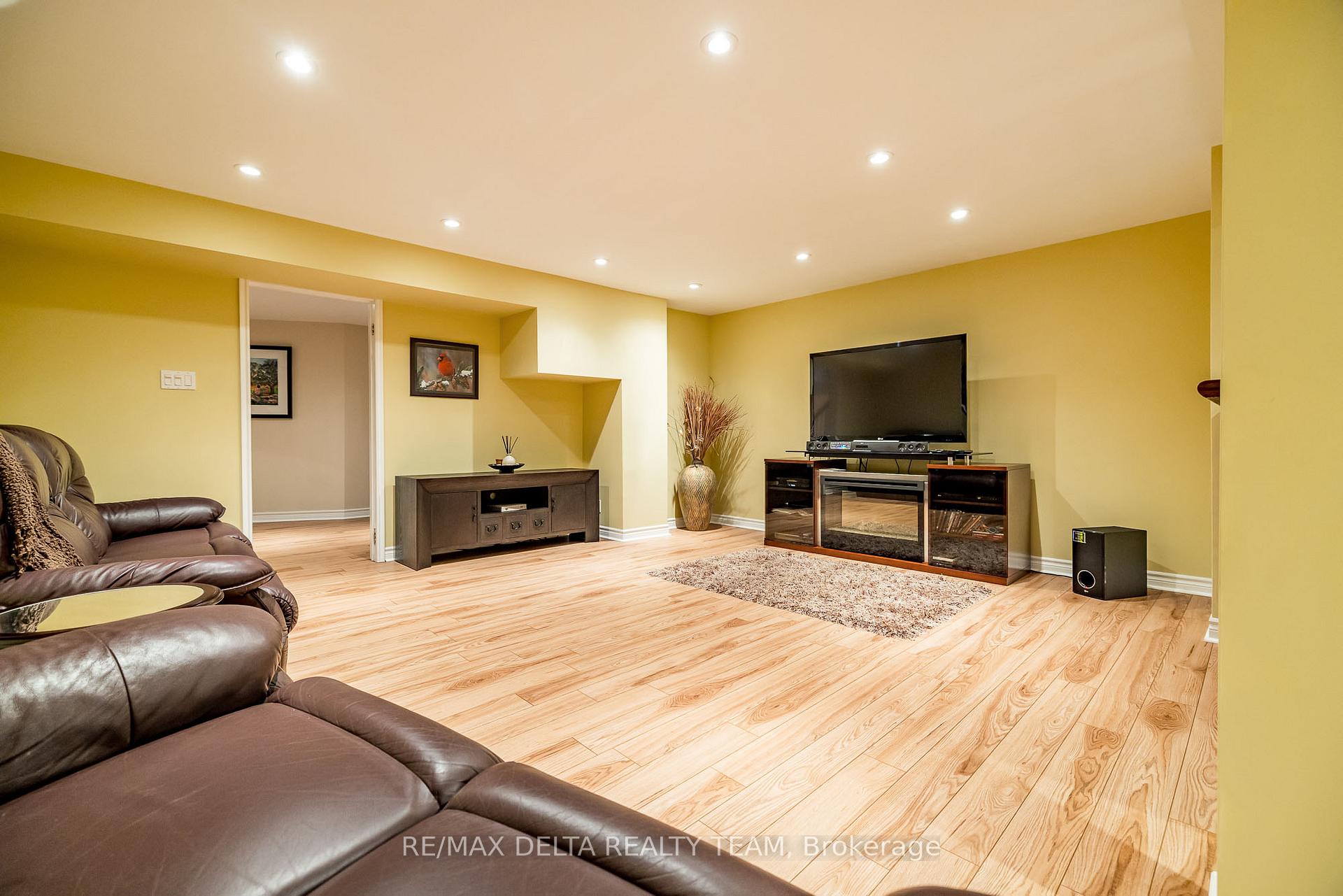Photo 44 of 1340 Georges Vanier Drive, Ottawa, Cumberland Ridge — HOMEH
