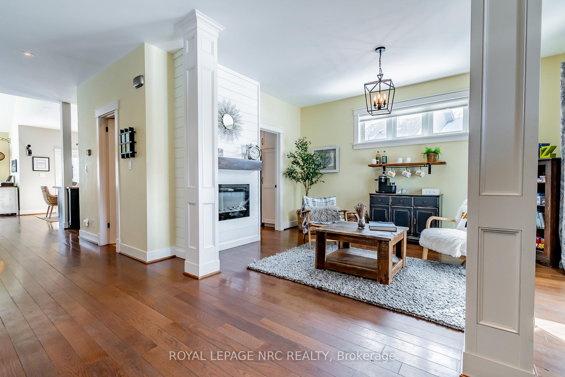 Photo 4 of 692 Canboro Road, Pelham, Fenwick — HOMEH