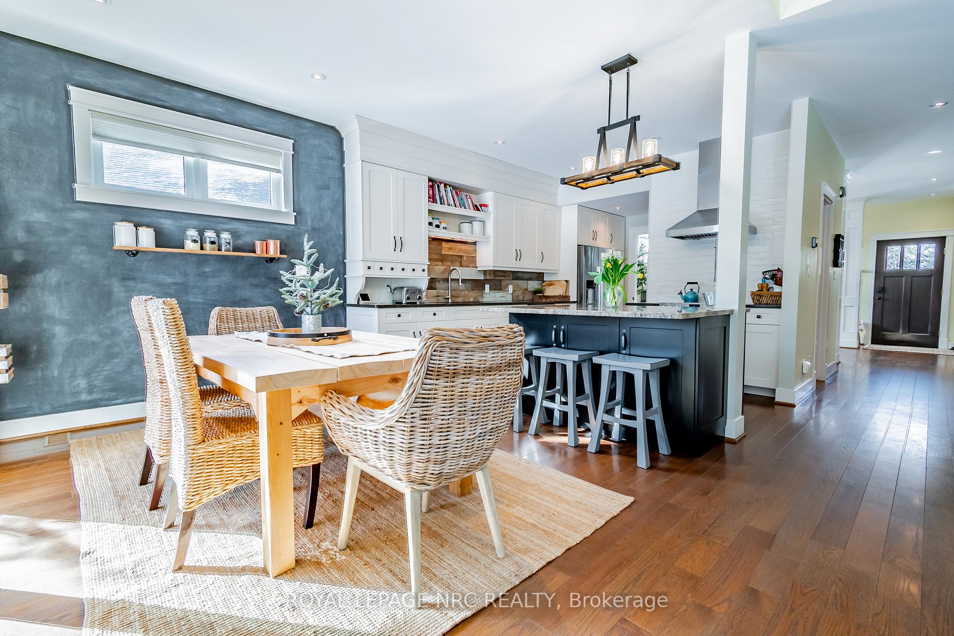 Photo 16 of 692 Canboro Road, Pelham, Fenwick — HOMEH