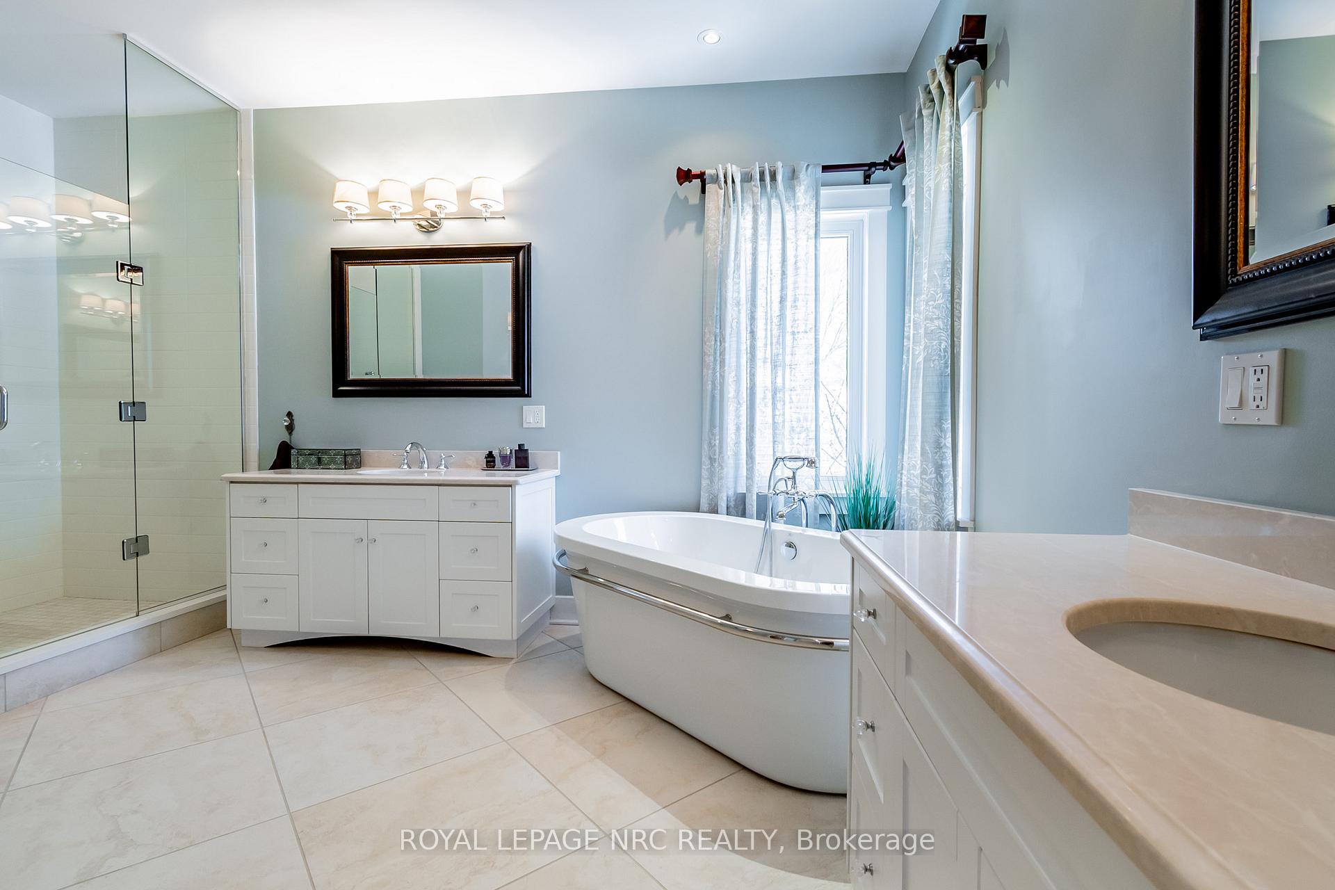 Photo 23 of 692 Canboro Road, Pelham, Fenwick — HOMEH