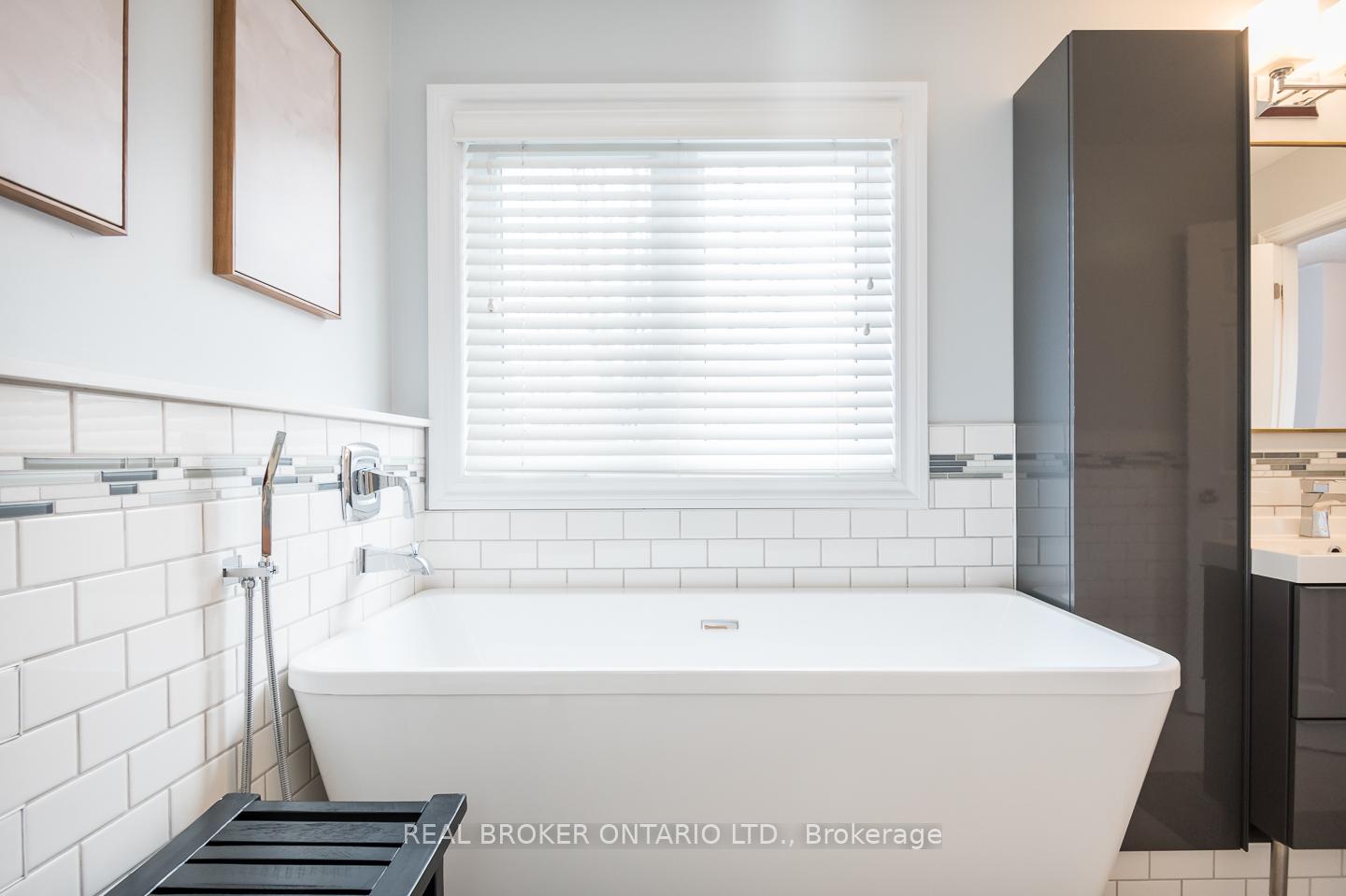 Photo 30 of 446 Black Drive, Milton, Clarke — HOMEH