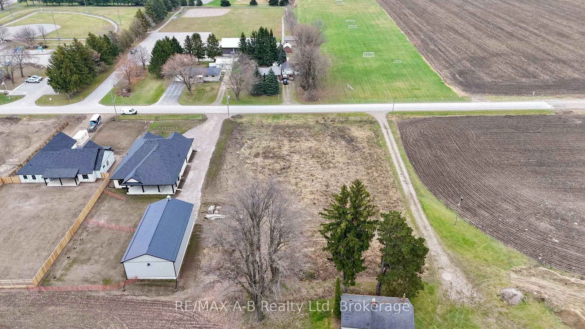 Photo 5 of 3180 Rd 122, Perth South, Downie — HOMEH