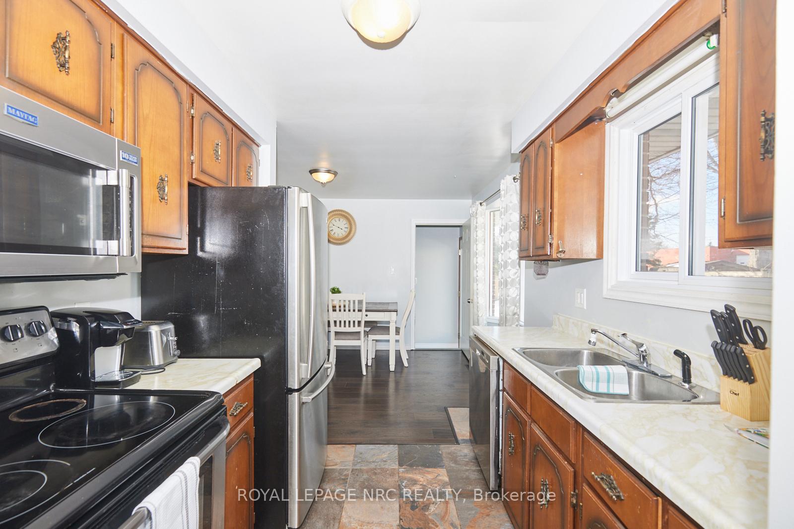 Photo 13 of 5753 Sunnylea Crescent, Niagara Falls, Arad/Fallsview — HOMEH