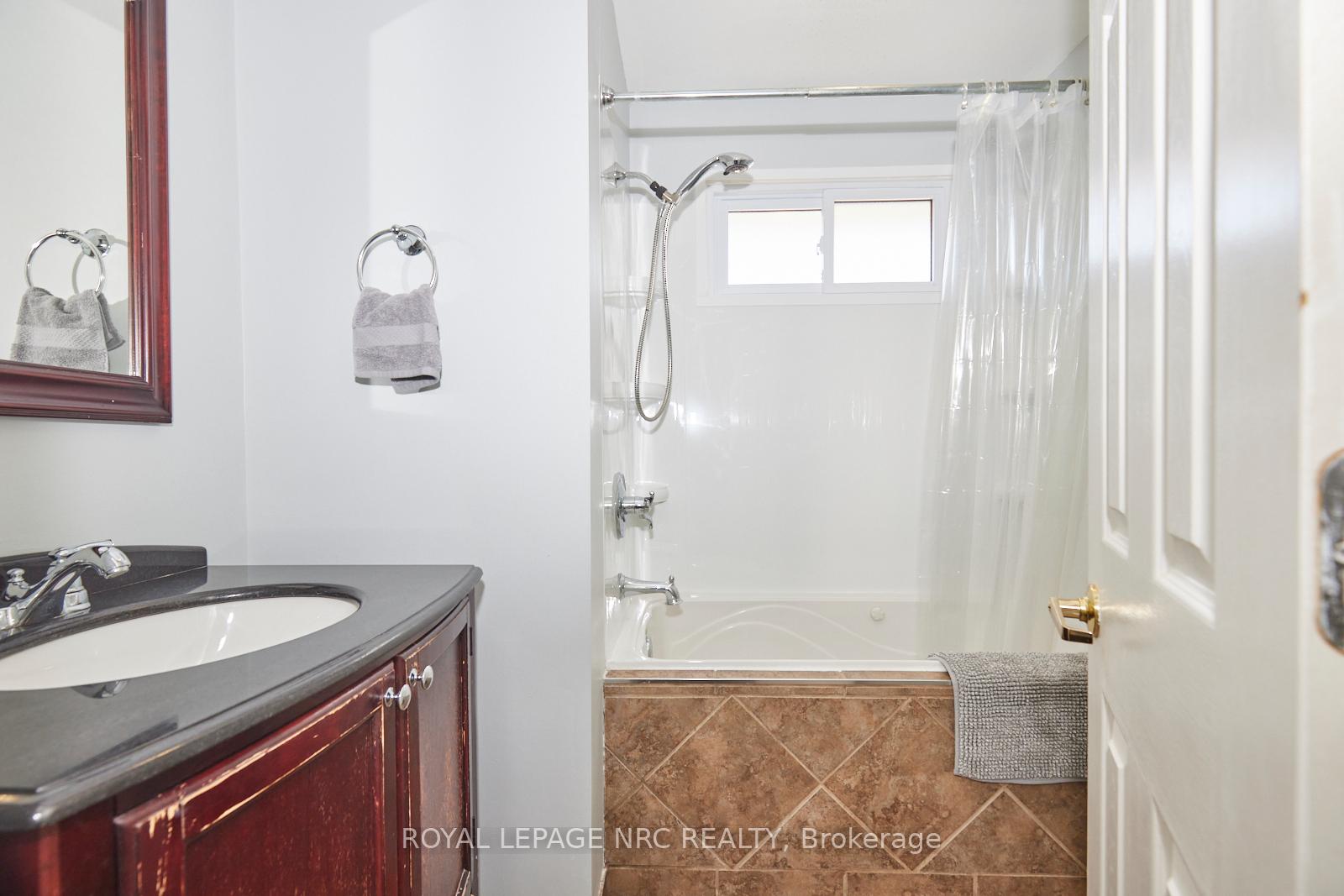 Photo 17 of 5753 Sunnylea Crescent, Niagara Falls, Arad/Fallsview — HOMEH