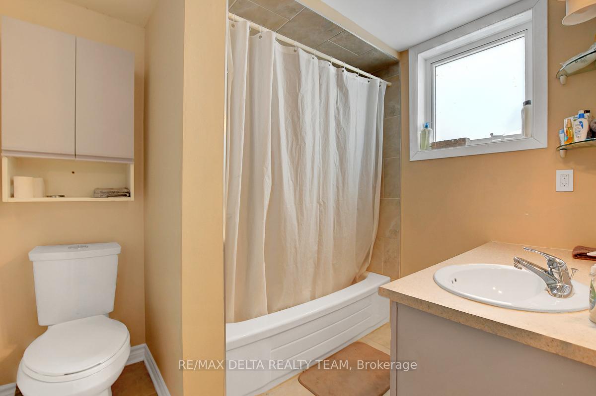 Photo 31 of 2002 Belcourt Boulevard, Ottawa, Chateauneuf — HOMEH