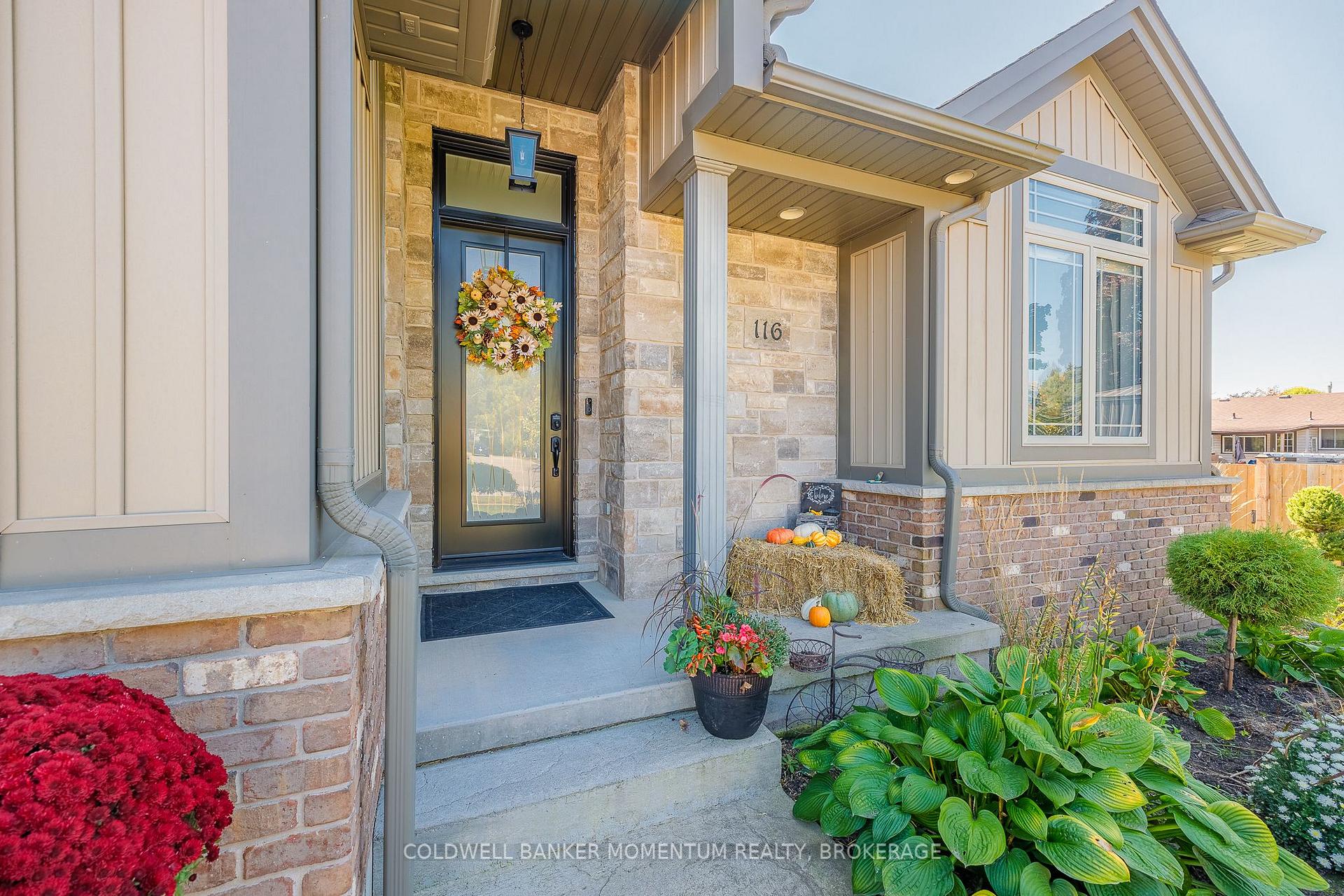 Photo 3 of 116 Sandra Drive, Pelham, Fenwick — HOMEH