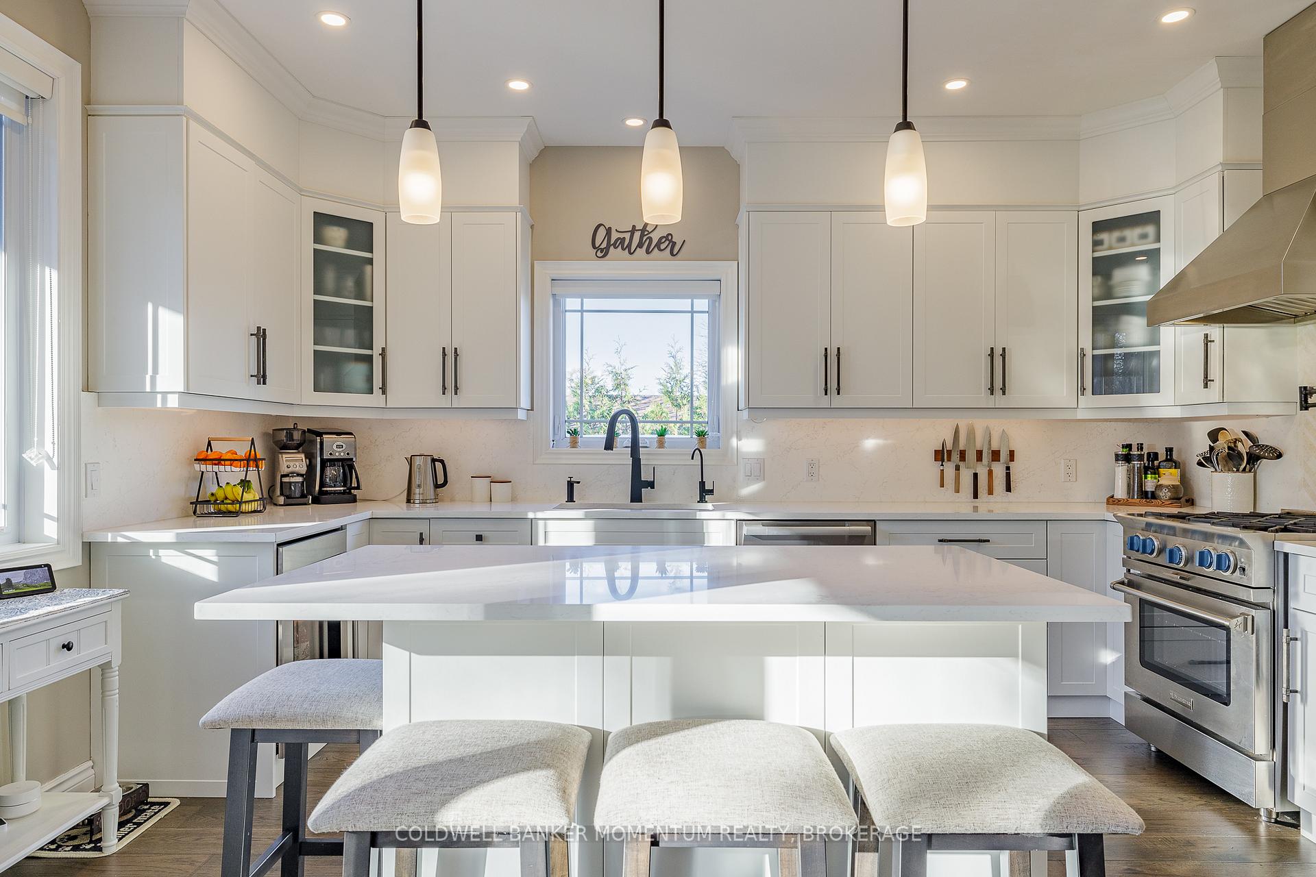 Photo 14 of 116 Sandra Drive, Pelham, Fenwick — HOMEH