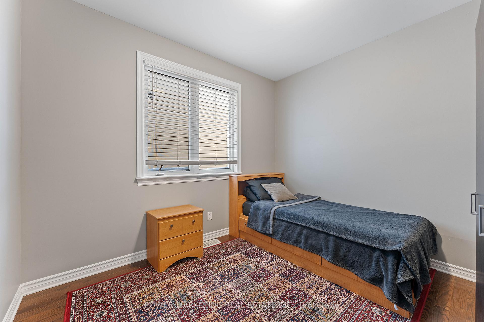 Photo 9 of 502 Strasbourg Street, Ottawa, Avalon West — HOMEH