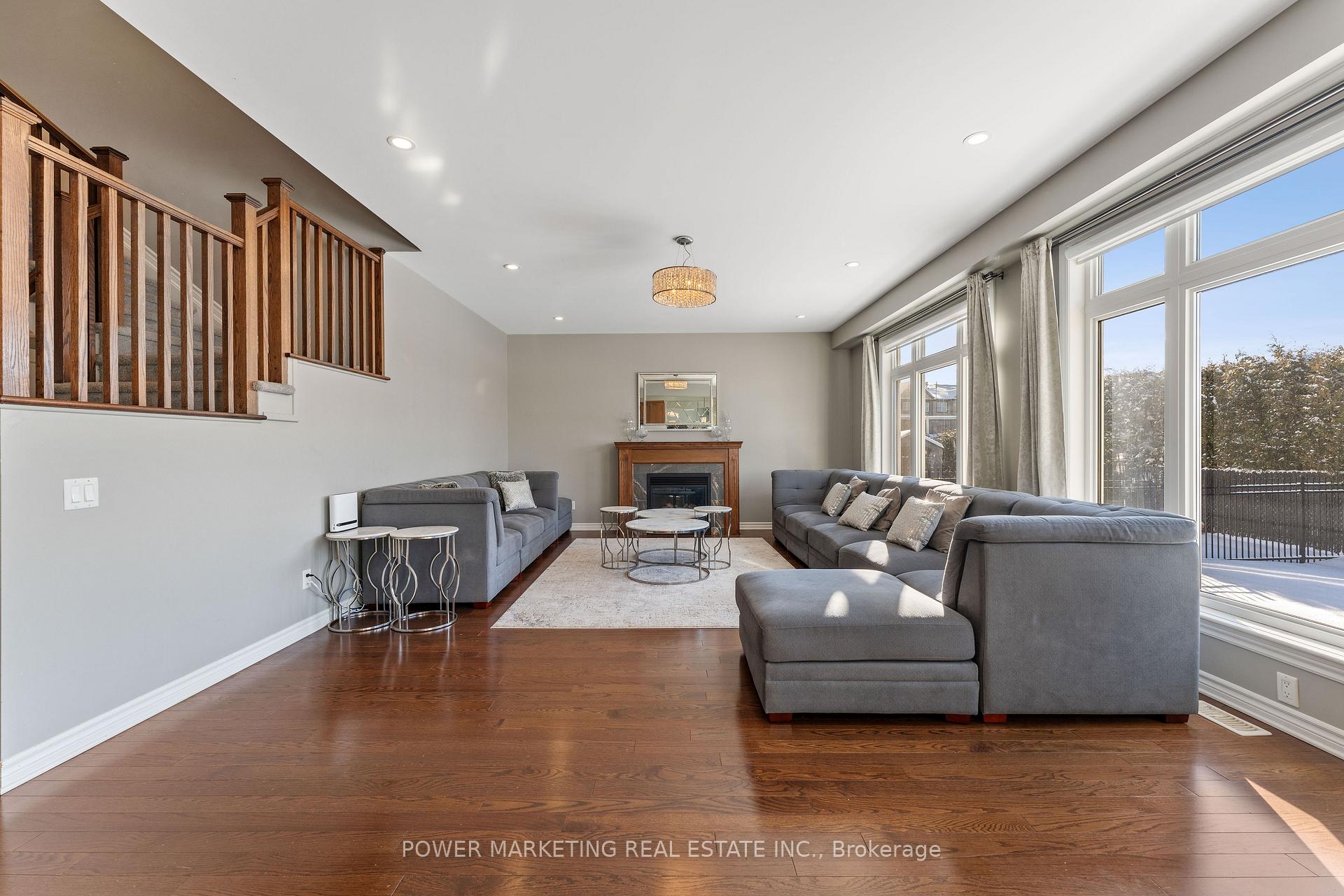 Photo 14 of 502 Strasbourg Street, Ottawa, Avalon West — HOMEH