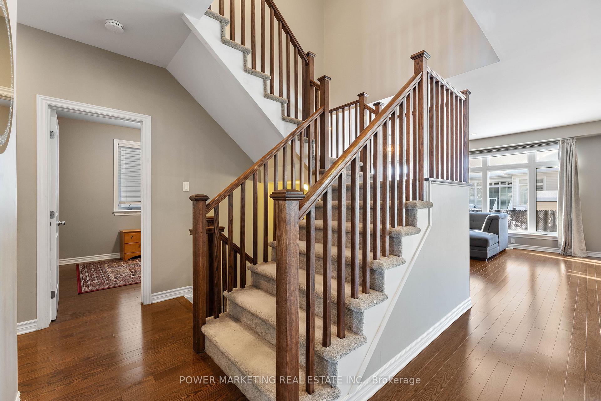 Photo 18 of 502 Strasbourg Street, Ottawa, Avalon West — HOMEH