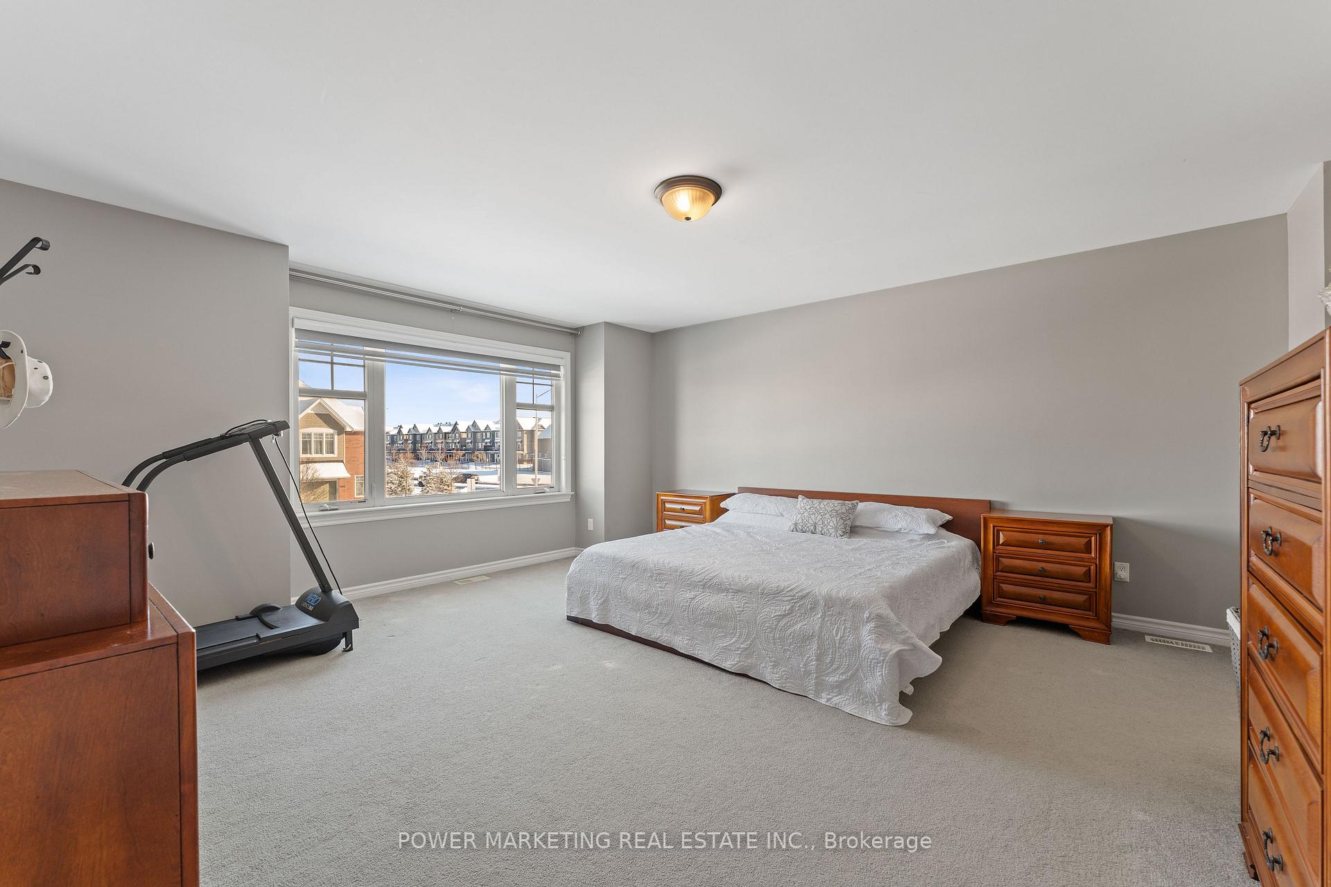 Photo 20 of 502 Strasbourg Street, Ottawa, Avalon West — HOMEH