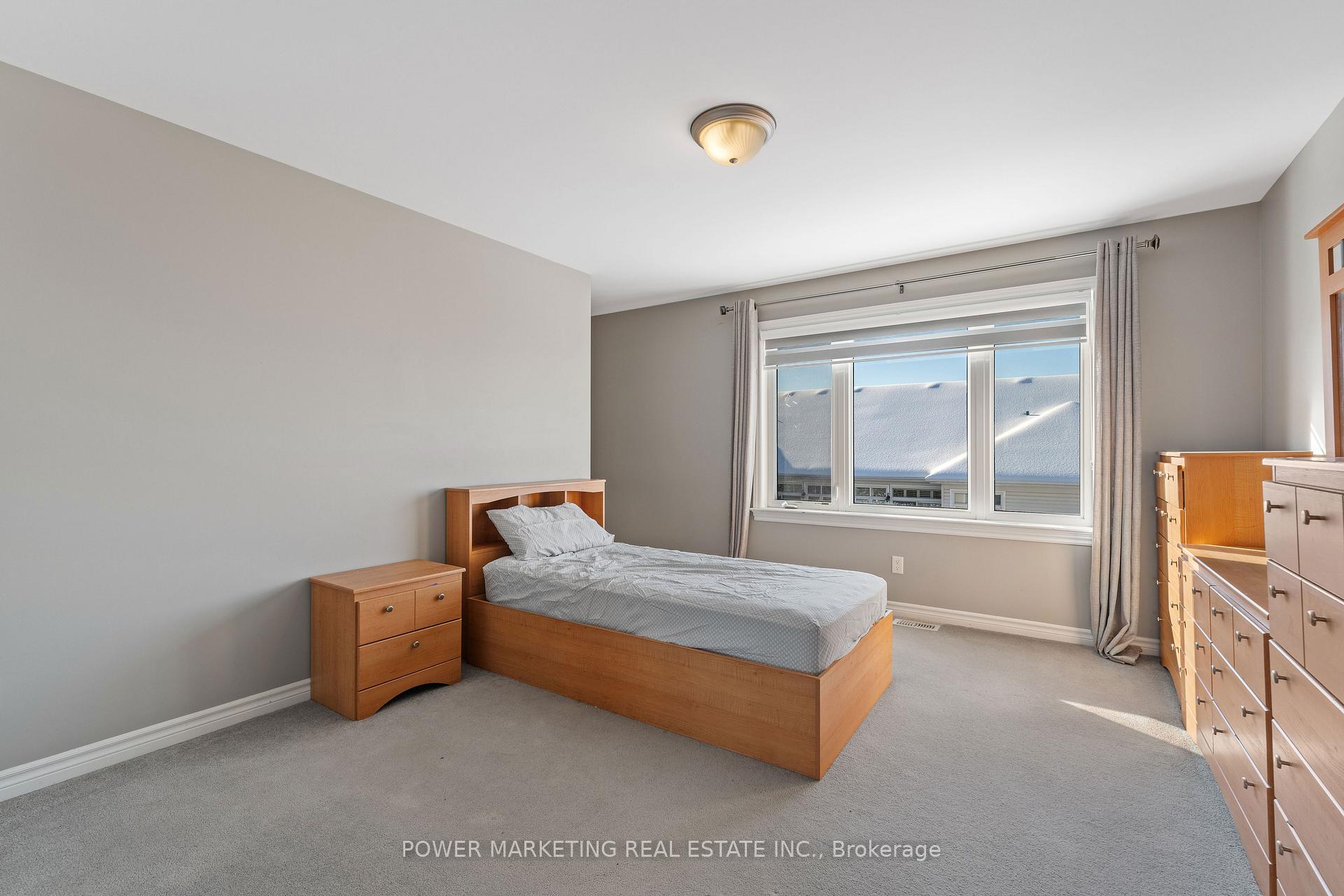 Photo 27 of 502 Strasbourg Street, Ottawa, Avalon West — HOMEH